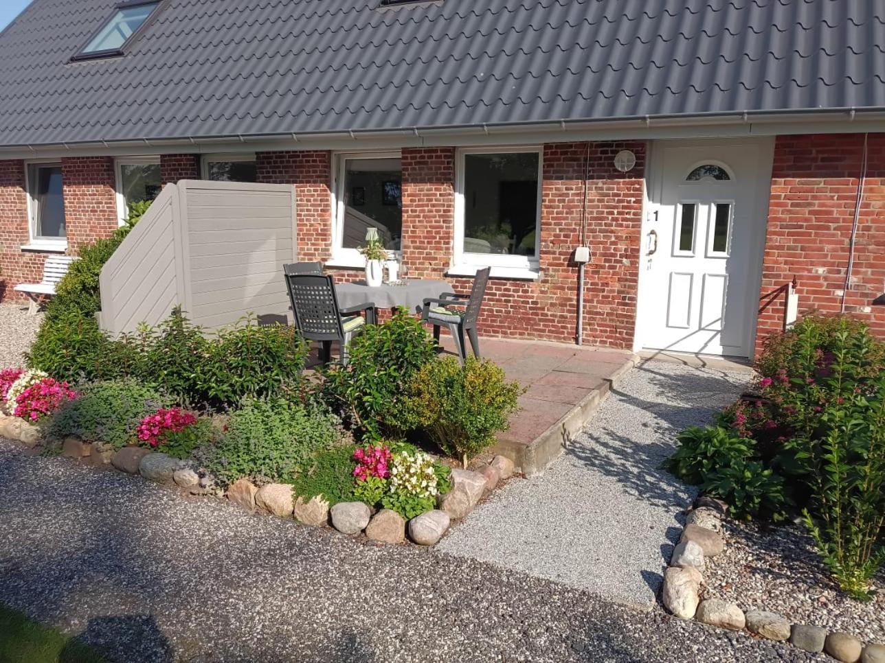 Ferienwohnung Petrine Risum-Lindholm Exterior photo